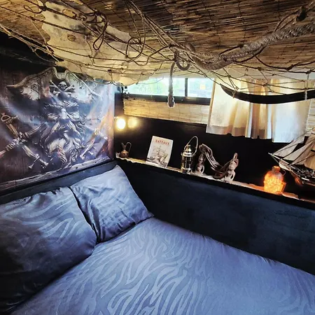 L'evasion - Pairi Daiza - Insolite Bådhotel *