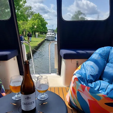 Botel L'evasion - Pairi Daiza - Insolite